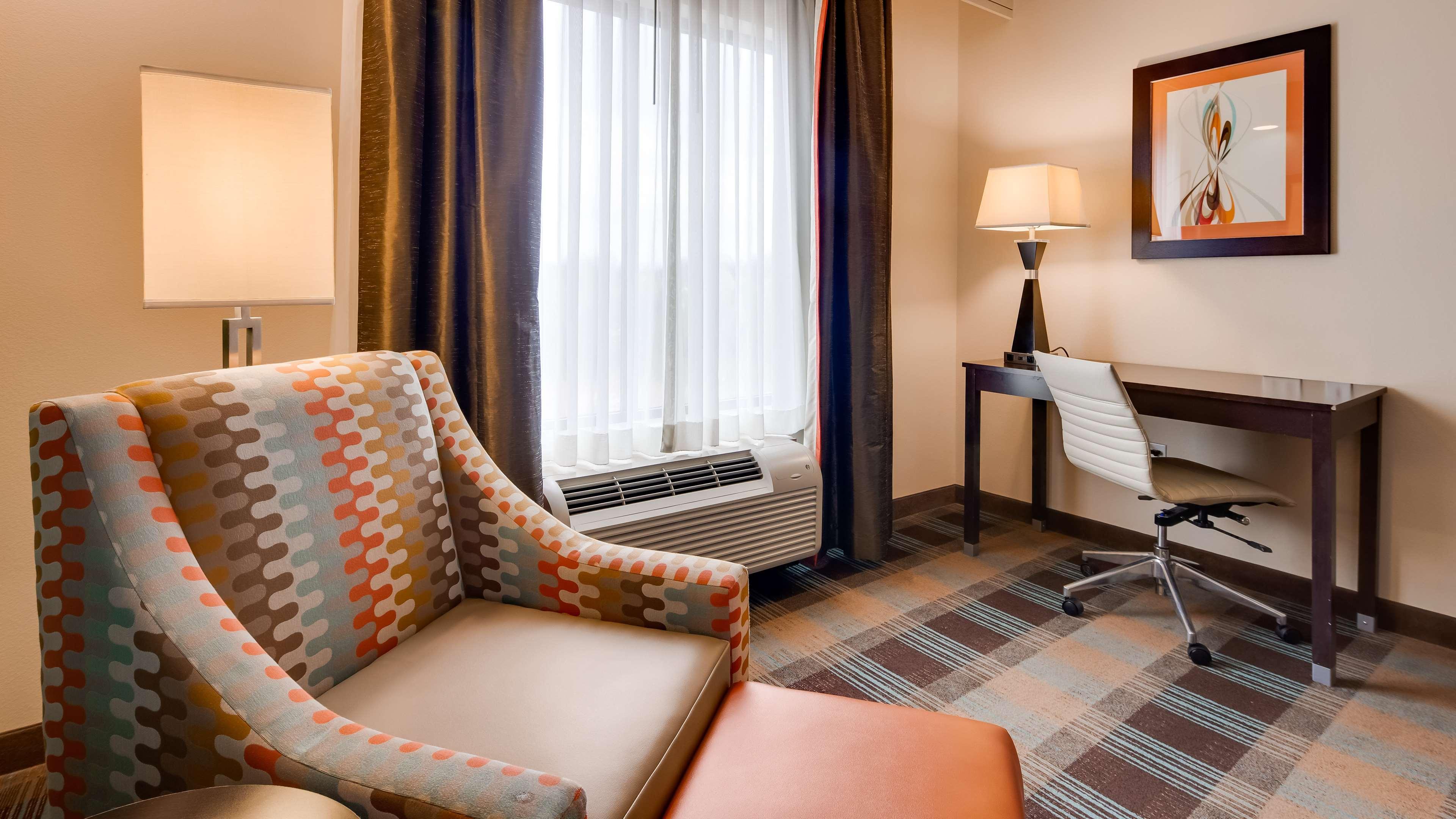 Best Western Plus Atrium Inn & Suites Clarksville Dış mekan fotoğraf