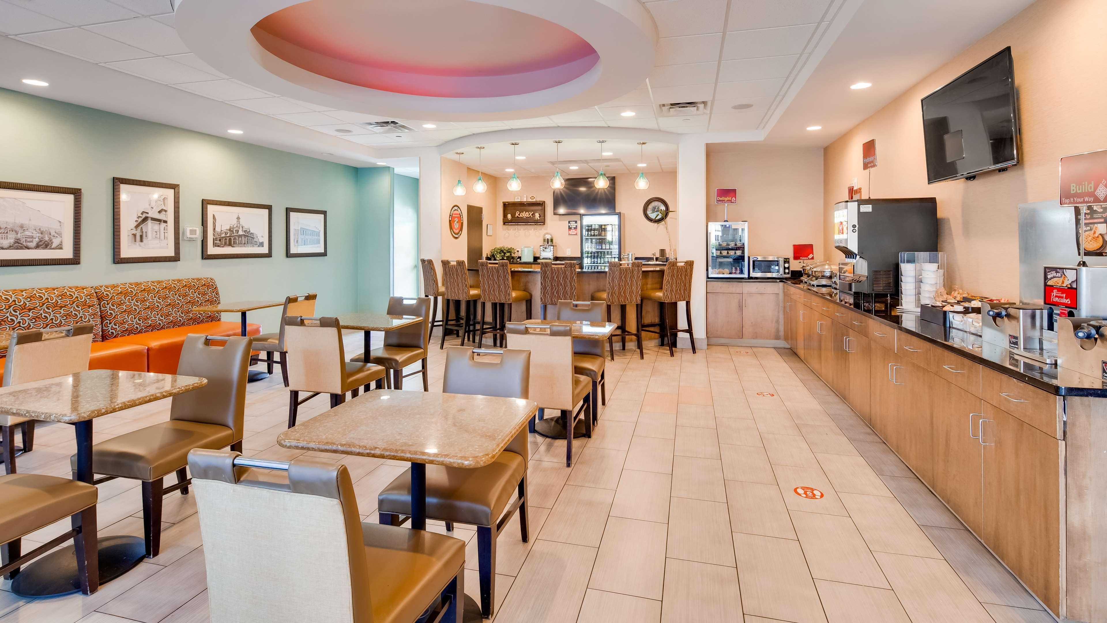 Best Western Plus Atrium Inn & Suites Clarksville Dış mekan fotoğraf